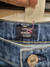 Load image into Gallery viewer, Citizens of Humanity Jeans
