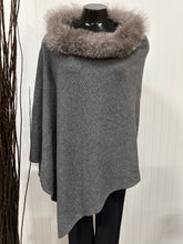 Load image into Gallery viewer, Gray Cashmere poncho with fox collar
