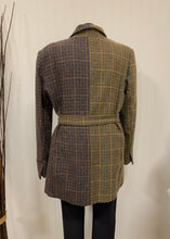 Load image into Gallery viewer, Women’s Tweed Jacket Blazer with Belt Size Large
