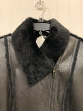 Load image into Gallery viewer, Worth Leather Jacket Vest Size 4
