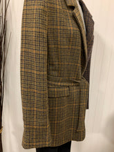 Load image into Gallery viewer, Women’s Tweed Jacket Blazer with Belt Size Large
