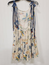 Load image into Gallery viewer, Tropical Print Tassel Dress
