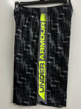 Load image into Gallery viewer, UnderArmour, shorts, size Youth Large
