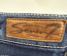 Load image into Gallery viewer, 7 for all Mankind, Shorts, size 6
