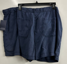 Load image into Gallery viewer, Gap, shorts, size XXL
